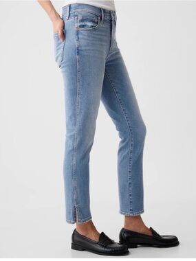 GAP Mid Rise Vintage Slim Split-Hem Jeans - Women’s Size 24/00